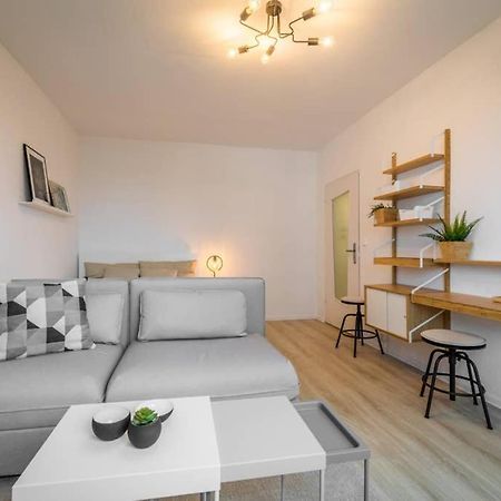 Sauber Und Modern, Netflix, Wifi, Leipzig Flair, Kueche Apartman Kültér fotó