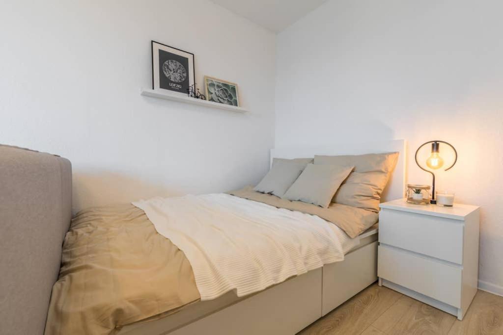 Sauber Und Modern, Netflix, Wifi, Leipzig Flair, Kueche Apartman Kültér fotó